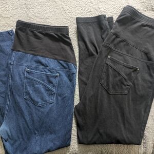 Time and Tru Maternity Jeggings 2-Pack Black & Blue Jeans